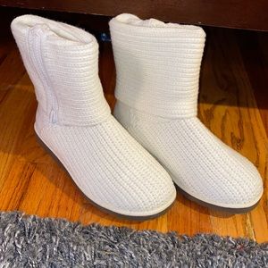 Knock Off Ugg Knitted Boots
